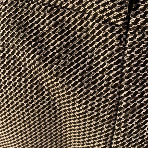 Ann Taylor size 6 pencil skirt - Picture 5 of 6